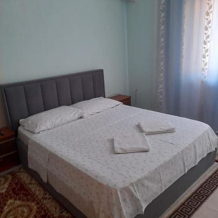 Hotel Luli City Center Дуррес Экстерьер фото